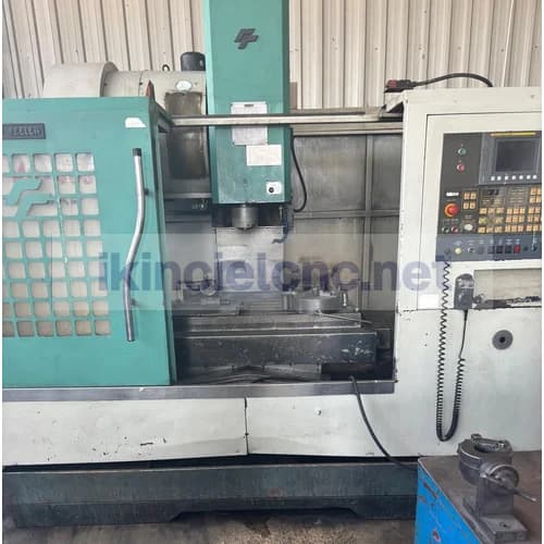 FEELER VM40SA Fanuc Oİ-MC KONTROL BT40 24 TAKIM 10000 DEVIR